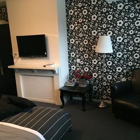 Hôtel Plein 13 à Drunen Extérieur photo