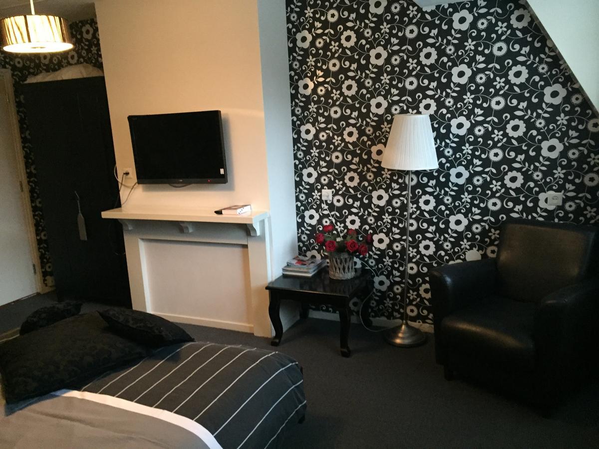 Hôtel Plein 13 à Drunen Extérieur photo